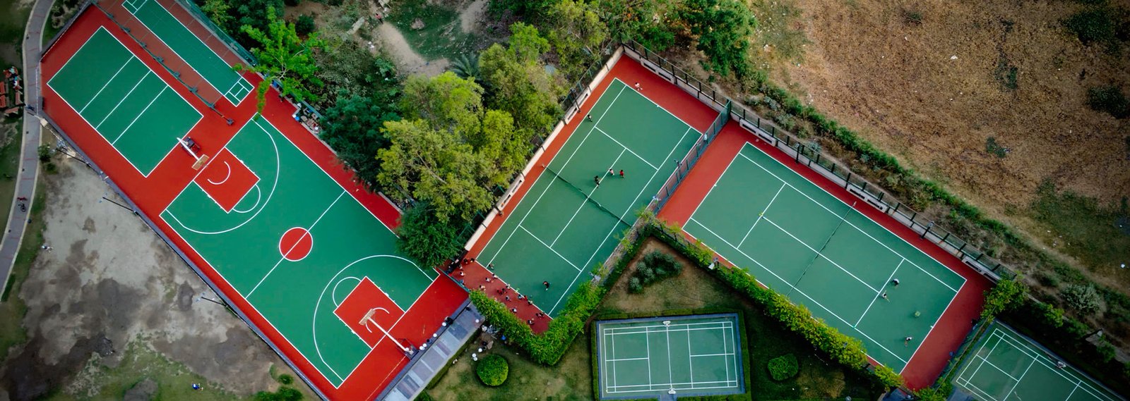 Real-Estate-&-Developers